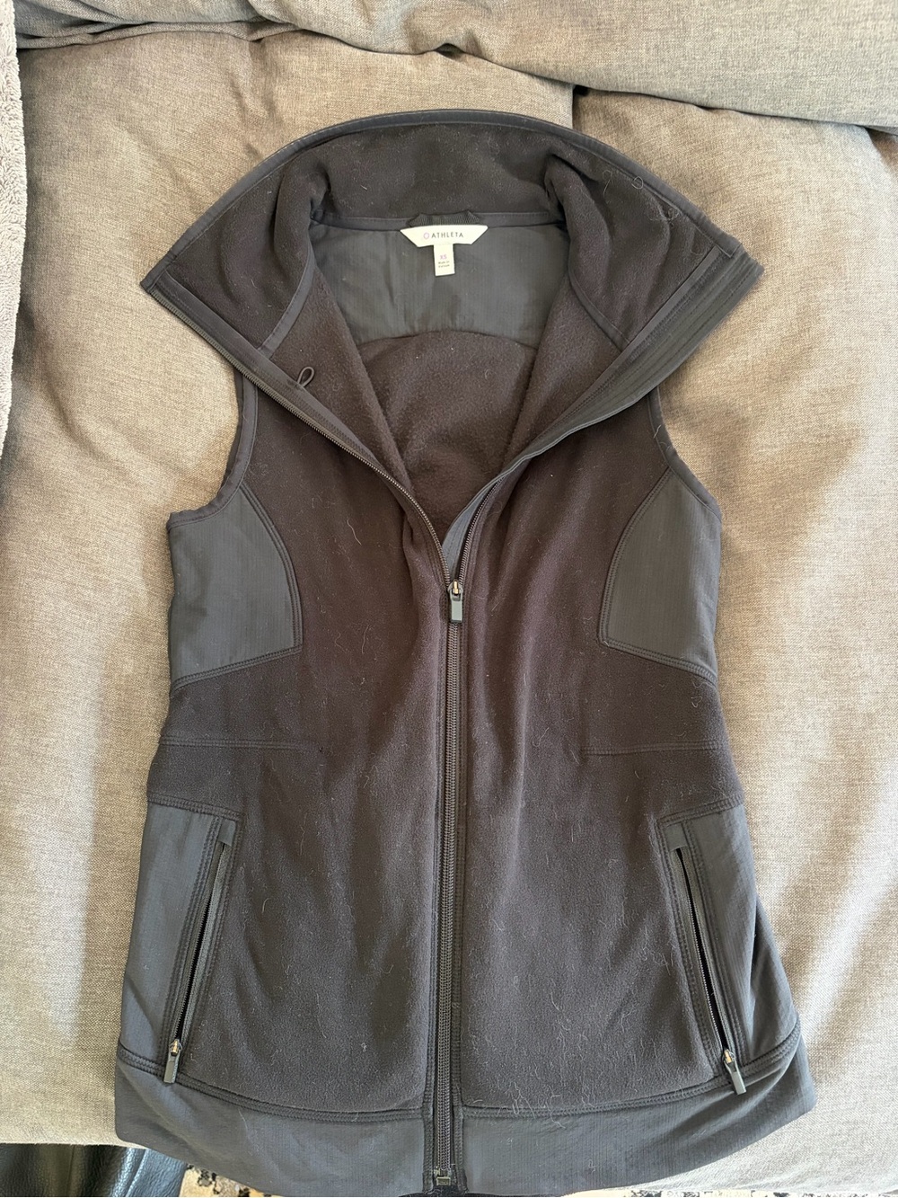Athleta Black Hooded Sleeveless Fleece Vest